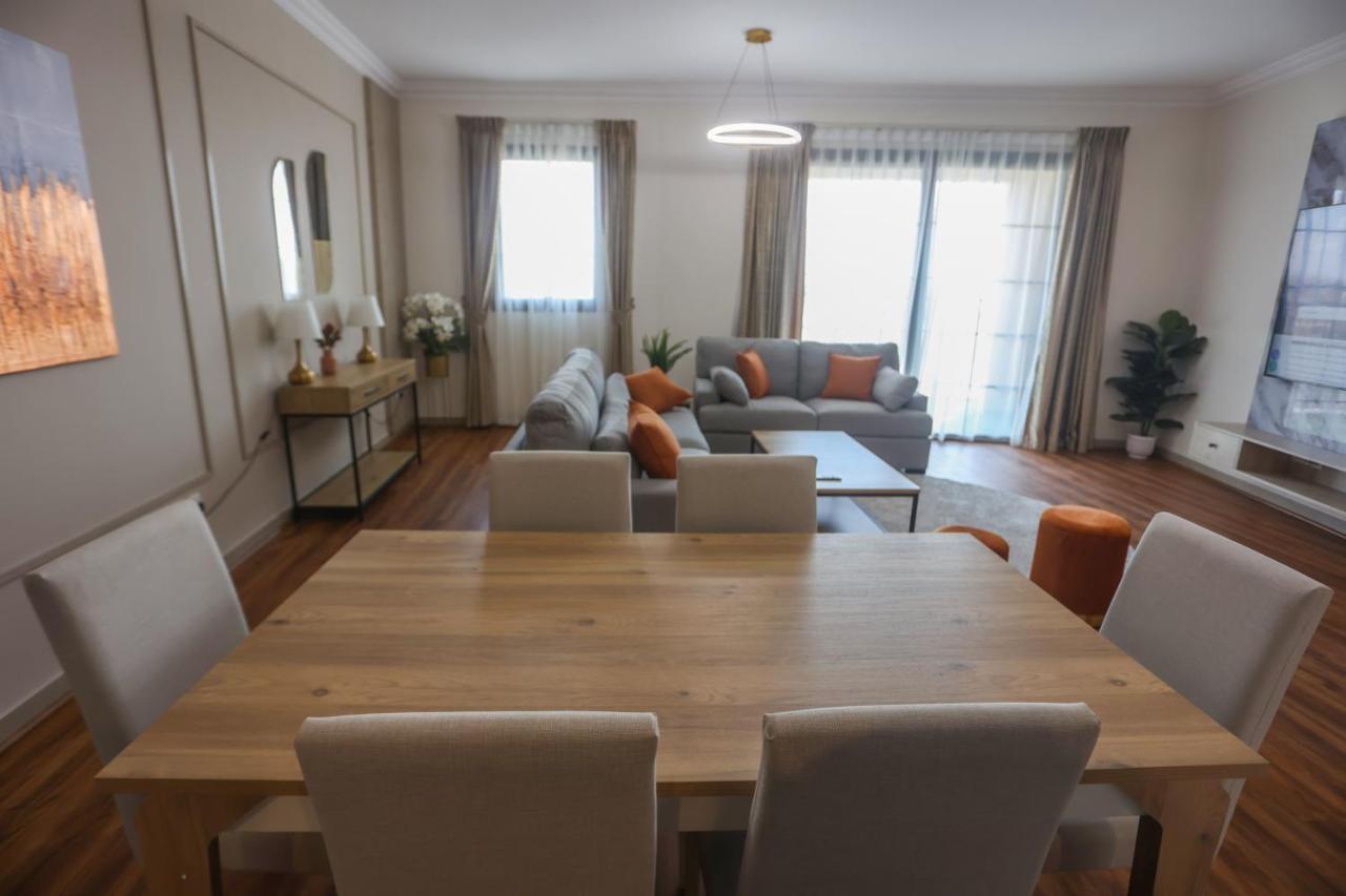 Goodwood Homes Vacation شقة دبي